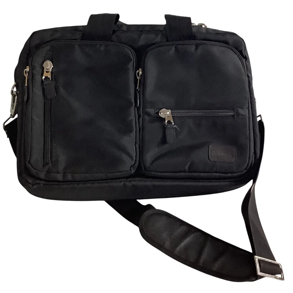 Kenneth Cole Reaction Black Nylon Laptop Messenger Bag Briefcase 533175